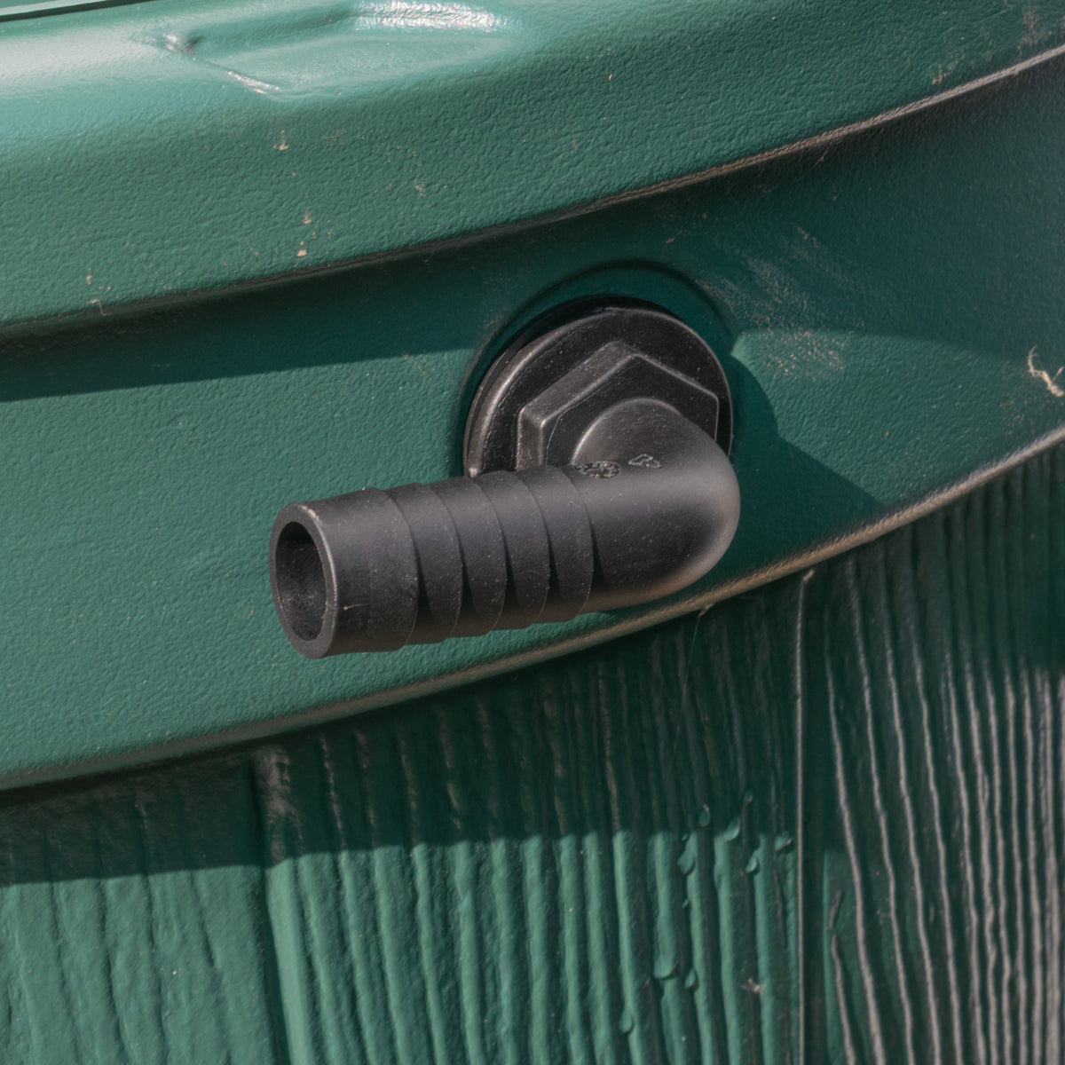 Water Butt 90° Overflow Elbow with Nut & Washer, 3/4"