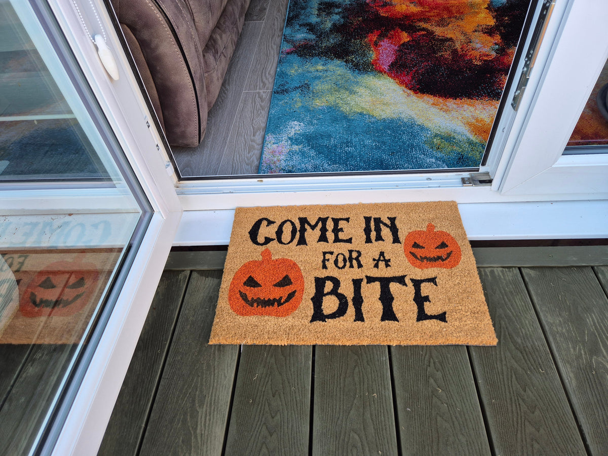 Coir Doormat, 60cm x 40cm - 'Come In For A Bite'