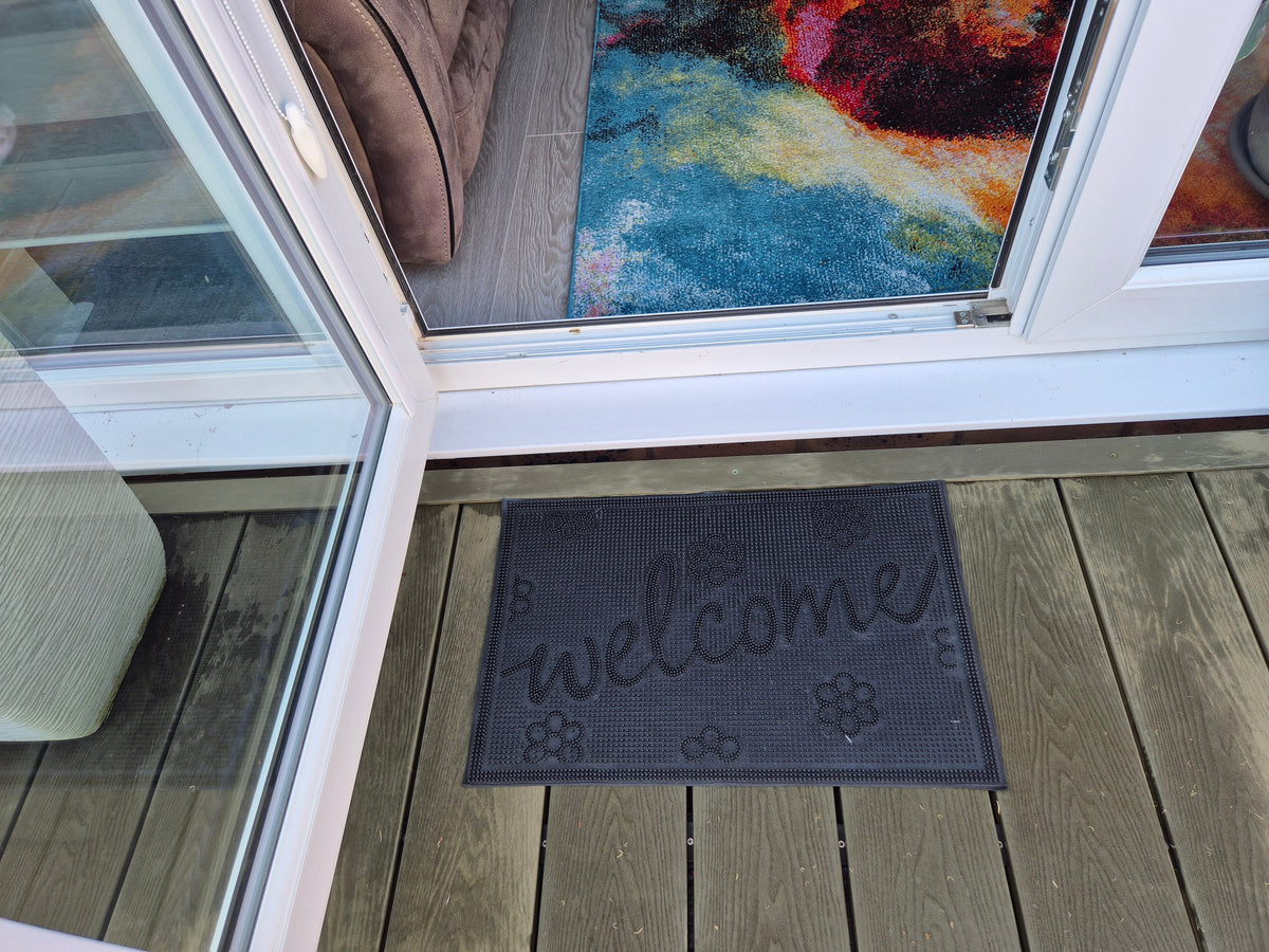 Rubber Doormat, 60cm x 40cm - 'Welcome' (Small Flowers)