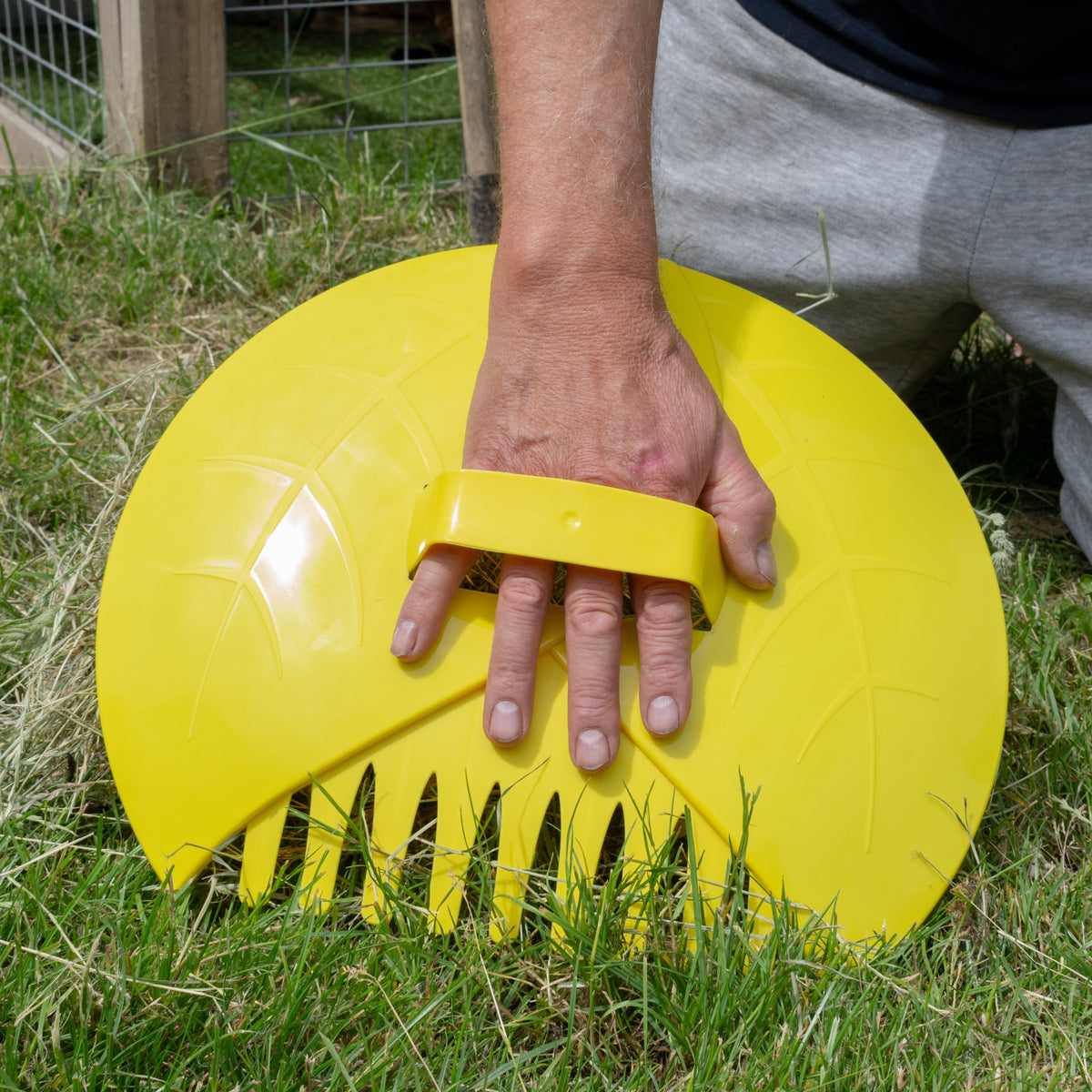 Garden Cleaning Leaf Grabbers, Yellow
